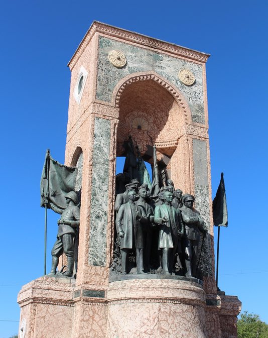 22 Must See Places in Istanbul - Taksim Square monument